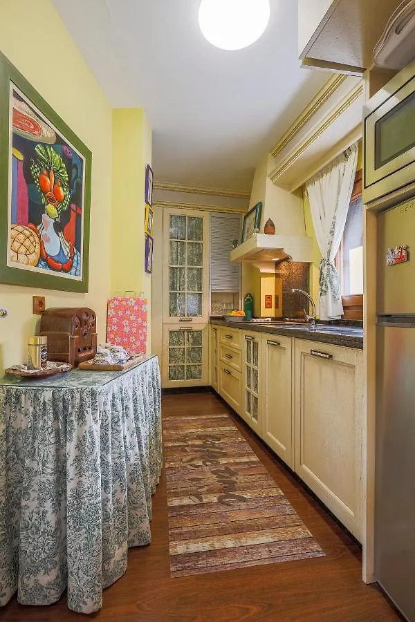 Historic Apartment In Santa Cruz Seville