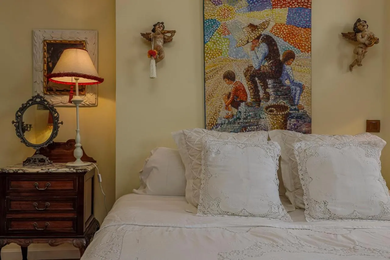 Historic Apartment In Santa Cruz Seville