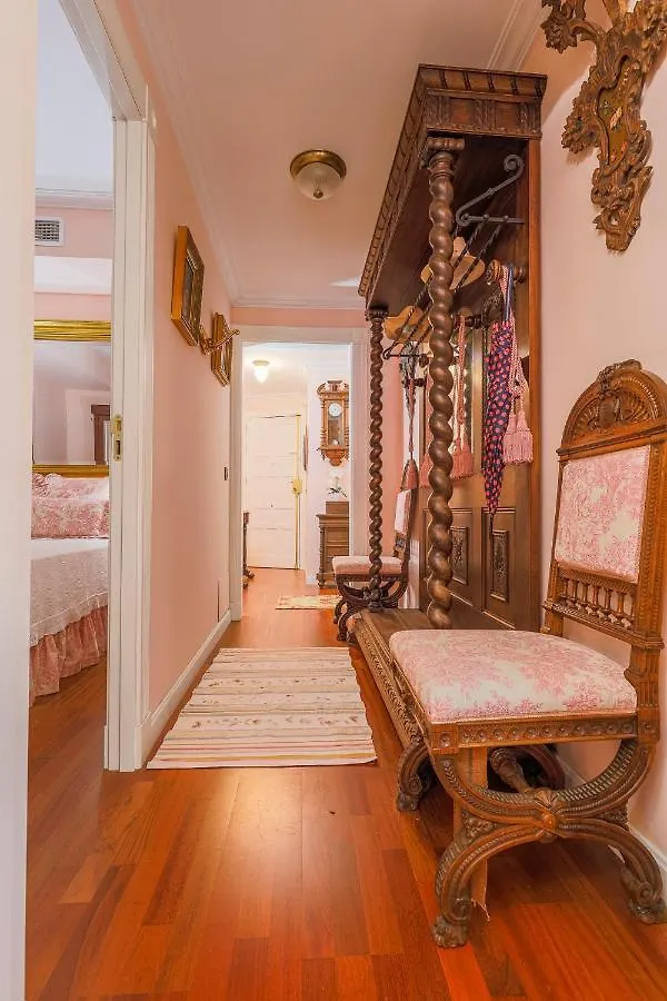 Historic Apartment In Santa Cruz Seville